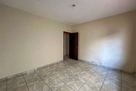 Casa para alugar com 200m², 4 quartos e 4 vagas Casa para alugar com 200m², 4 quartos e 4 vagasCasa 2 - Quarto 2