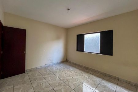 Casa para alugar com 200m², 4 quartos e 4 vagas Casa para alugar com 200m², 4 quartos e 4 vagasCasa 2 - Quarto 2
