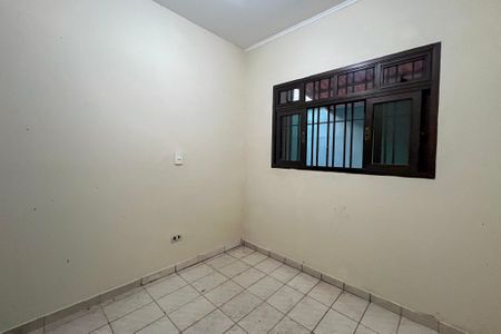 Casa para alugar com 200m², 4 quartos e 4 vagas Casa para alugar com 200m², 4 quartos e 4 vagasCasa 1 - Quarto 2
