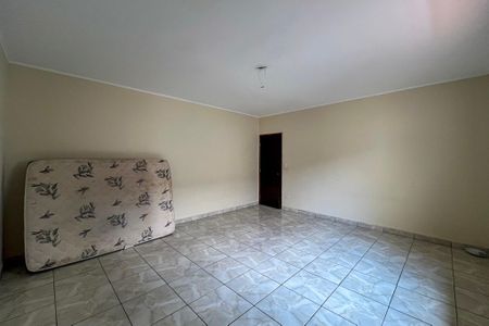Casa para alugar com 200m², 4 quartos e 4 vagas Casa para alugar com 200m², 4 quartos e 4 vagasCasa 2 - Quarto 1