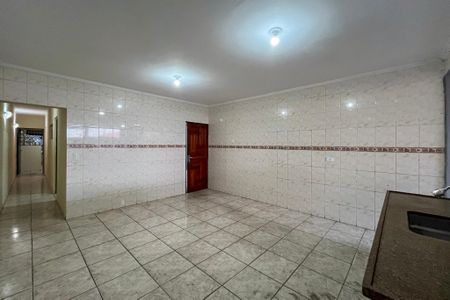 Casa para alugar com 200m², 4 quartos e 4 vagas Casa para alugar com 200m², 4 quartos e 4 vagasCasa 1 - Cozinha