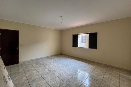 Casa para alugar com 200m², 4 quartos e 4 vagas Casa para alugar com 200m², 4 quartos e 4 vagasCasa 2 - Quarto 1