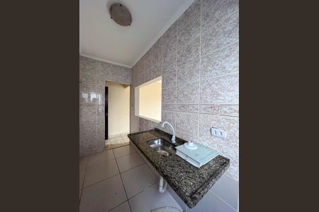 Casa para alugar com 200m², 4 quartos e 4 vagas Casa para alugar com 200m², 4 quartos e 4 vagasCasa 2 - Cozinha