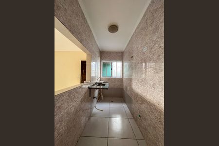 Casa para alugar com 200m², 4 quartos e 4 vagas Casa para alugar com 200m², 4 quartos e 4 vagasCasa 2 - Cozinha