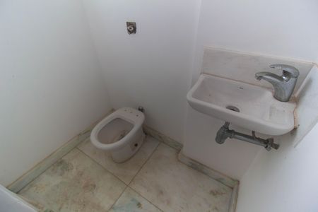 Casa para alugar com 599m², 2 quartos e 2 vagas