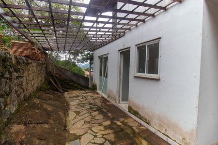 Casa para alugar com 599m², 2 quartos e 2 vagas