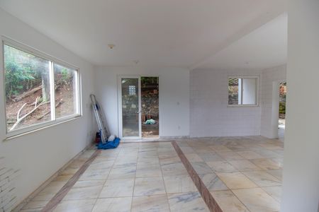 Casa para alugar com 599m², 2 quartos e 2 vagas