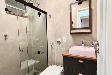 Apartamento para alugar com 52m², 1 quarto e sem vagaBanheiro 