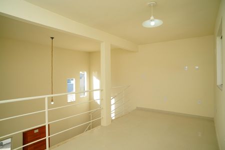 Casa para alugar com 25m², 1 quarto e 1 vaga Casa para alugar com 25m², 1 quarto e 1 vagaQuarto