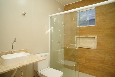 Casa para alugar com 25m², 1 quarto e 1 vaga Casa para alugar com 25m², 1 quarto e 1 vagaBanheiro
