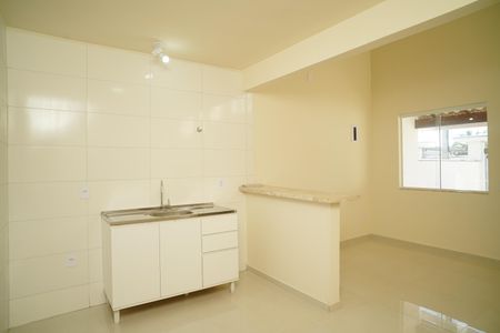 Cozinha de casa para alugar com 1 quarto, 25m² em Itaipuaçu, Maricá
