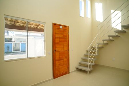 Casa para alugar com 25m², 1 quarto e 1 vaga Casa para alugar com 25m², 1 quarto e 1 vagaSala