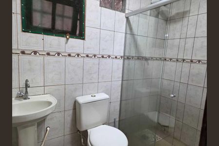 Banheiro de casa para alugar com 1 quarto, 45m² em Parque Burle, Cabo Frio