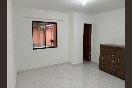 Quarto de casa para alugar com 1 quarto, 45m² em Parque Burle, Cabo Frio