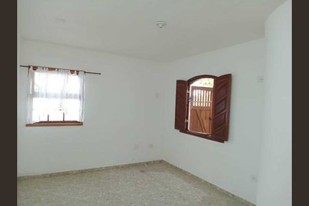 Quarto de casa para alugar com 1 quarto, 45m² em Parque Burle, Cabo Frio