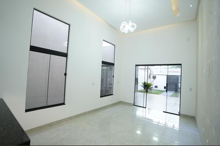 Casa à venda com 150m², 3 quartos e 3 vagas