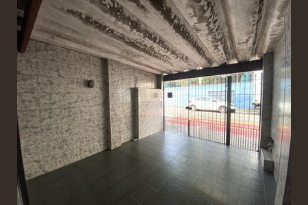 Casa à venda com 254m², 2 quartos e 1 vagaFoto 01