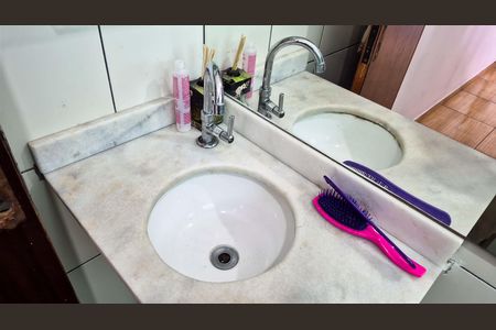 Casa para alugar com 80m², 2 quartos e sem vagasuíte 1