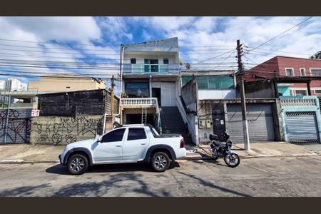Casa para alugar com 80m², 2 quartos e sem vagaFachada