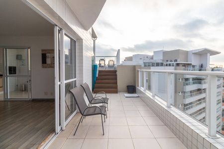 Apartamento à venda com 275m², 3 quartos e 3 vagas Apartamento à venda com 275m², 3 quartos e 3 vagasÁrea de lazer