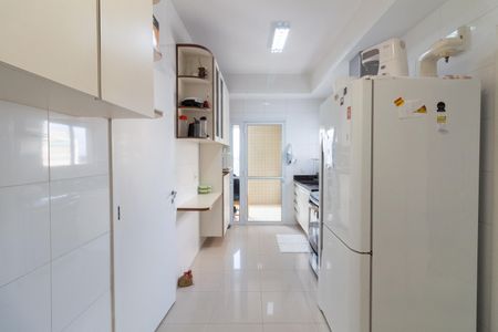 Apartamento à venda com 275m², 3 quartos e 3 vagas Apartamento à venda com 275m², 3 quartos e 3 vagasCozinha
