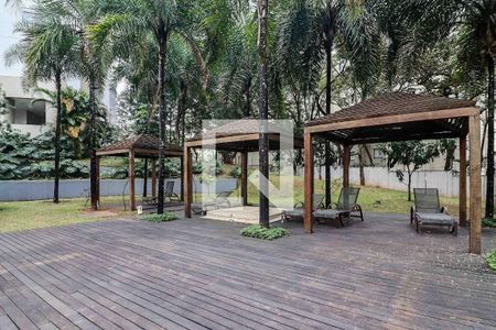 Apartamento à venda com 275m², 3 quartos e 3 vagas Apartamento à venda com 275m², 3 quartos e 3 vagasÁrea comum