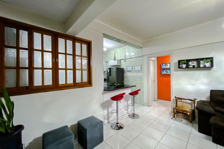 Apartamento à venda com 80m², 2 quartos e sem vagaSala
