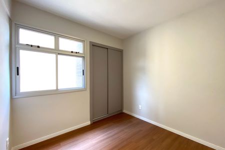 Apartamento à venda com 140m², 4 quartos e 1 vaga