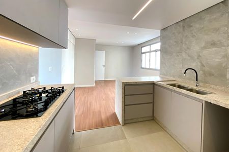 Apartamento à venda com 140m², 4 quartos e 1 vaga