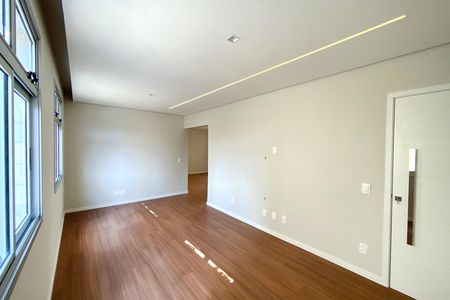 Apartamento à venda com 4 quartos, 140m² em Sion, Belo Horizonte