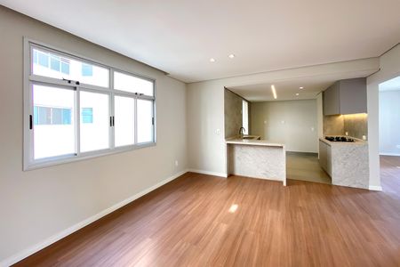 Apartamento à venda com 140m², 4 quartos e 1 vaga