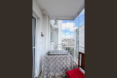 Apartamento para alugar com 50m², 2 quartos e 1 vaga Apartamento para alugar com 50m², 2 quartos e 1 vagaVaranda