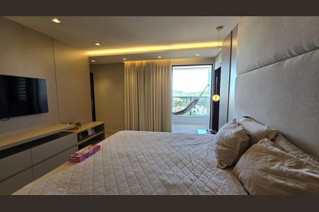 Apartamento à venda com 284m², 4 quartos e 5 vagas Apartamento à venda com 284m², 4 quartos e 5 vagasQuarto