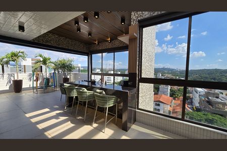 Apartamento à venda com 284m², 4 quartos e 5 vagas Apartamento à venda com 284m², 4 quartos e 5 vagasÁrea externa
