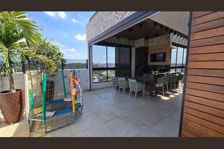 Apartamento à venda com 284m², 4 quartos e 5 vagas Apartamento à venda com 284m², 4 quartos e 5 vagasÁrea externa