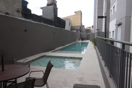Apartamento para alugar com 32m², 2 quartos e sem vagaÁrea comum - Piscina