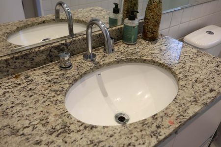 Apartamento para alugar com 128m², 3 quartos e 2 vagasBanheiro