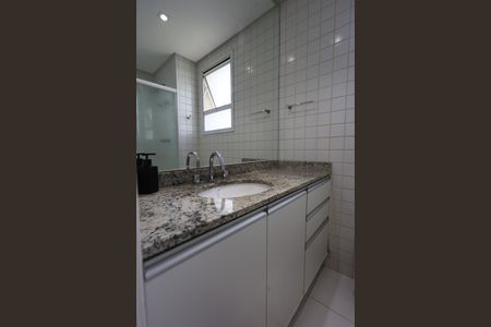 Apartamento para alugar com 128m², 3 quartos e 2 vagasBanheiro da Suíte