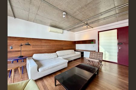 Apartamento à venda com 95m², 1 quarto e 2 vagas Apartamento à venda com 95m², 1 quarto e 2 vagasSala