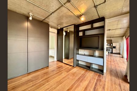 Apartamento à venda com 95m², 1 quarto e 2 vagas Apartamento à venda com 95m², 1 quarto e 2 vagasSuite