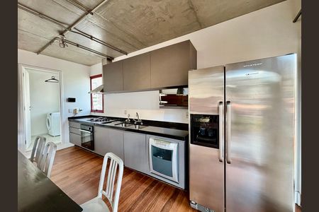 Apartamento à venda com 95m², 1 quarto e 2 vagas Apartamento à venda com 95m², 1 quarto e 2 vagasCozinha