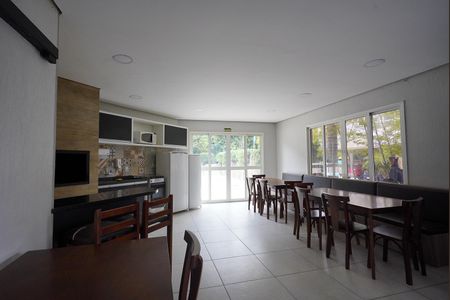 Apartamento à venda com 67m², 3 quartos e 1 vaga Apartamento à venda com 67m², 3 quartos e 1 vagaÁrea comum - Salão de festas