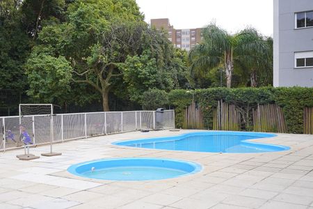 Apartamento à venda com 67m², 3 quartos e 1 vaga Apartamento à venda com 67m², 3 quartos e 1 vagaÁrea comum - Piscina