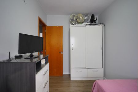 Quarto 3 de apartamento à venda com 3 quartos, 67m² em Cavalhada, Porto Alegre