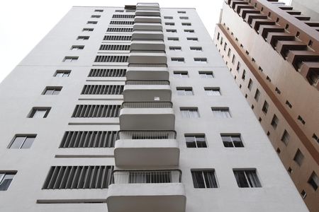 Apartamento para alugar com 71m², 2 quartos e 1 vagaPlaca