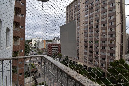 Apartamento para alugar com 71m², 2 quartos e 1 vagaPlaca