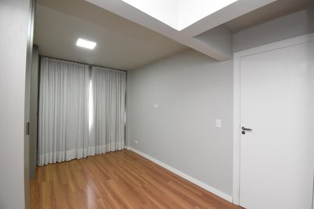 Apartamento para alugar com 71m², 2 quartos e 1 vagaSuíte