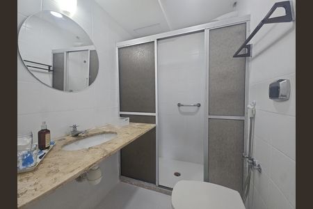 Apartamento para alugar com 36m², 1 quarto e 1 vaga Apartamento para alugar com 36m², 1 quarto e 1 vagaBanheiro