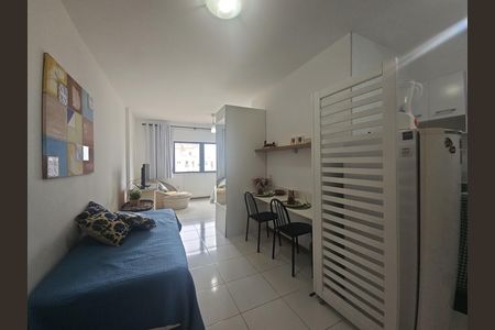 Sala de apartamento para alugar com 1 quarto, 36m² em Graça, Salvador