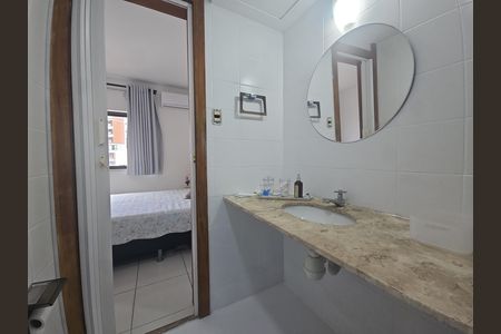 Apartamento para alugar com 36m², 1 quarto e 1 vaga Apartamento para alugar com 36m², 1 quarto e 1 vagaBanheiro